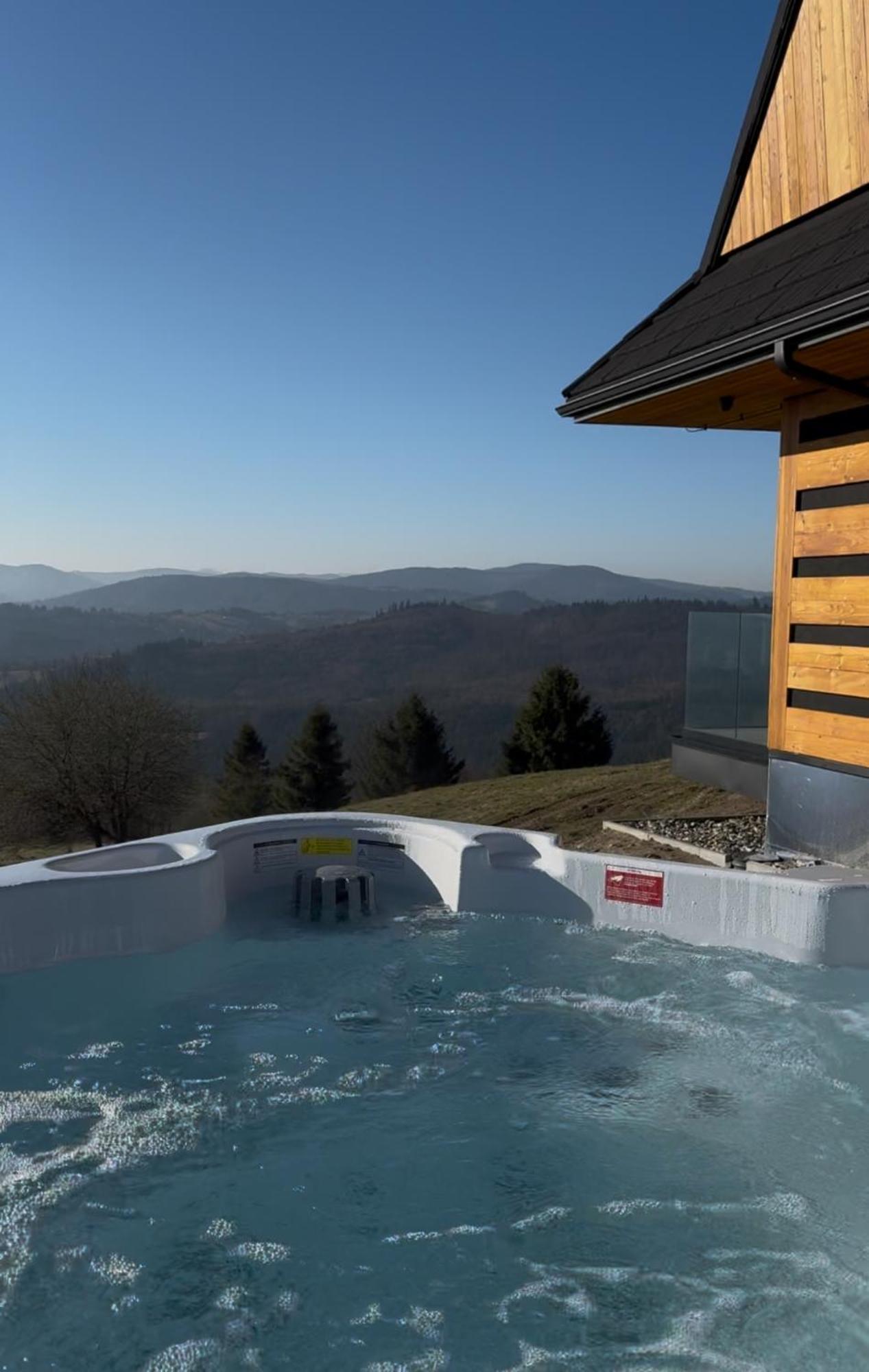 Montini - Wybrane Domki Z Jacuzzi Конякув Екстер'єр фото